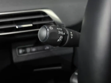 2024 Peugeot 5008 с пробегом 11 718 км