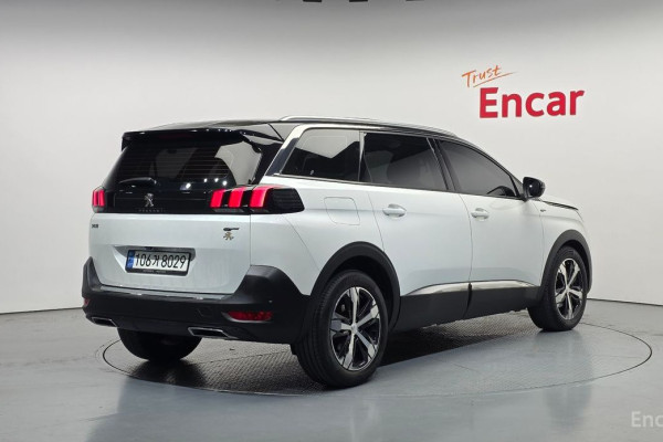 2021 Peugeot 5008 с пробегом 76 808 км