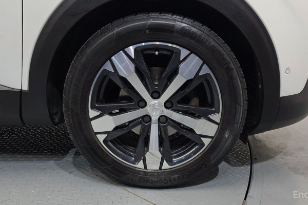 2021 Peugeot 5008 с пробегом 76 808 км