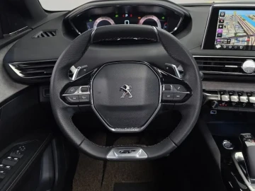 2021 Peugeot 5008 с пробегом 76 808 км