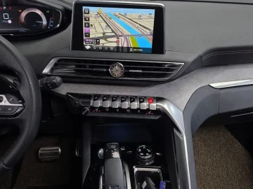 2021 Peugeot 5008 с пробегом 76 808 км