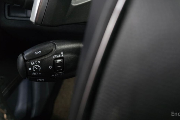 2021 Peugeot 5008 с пробегом 76 808 км