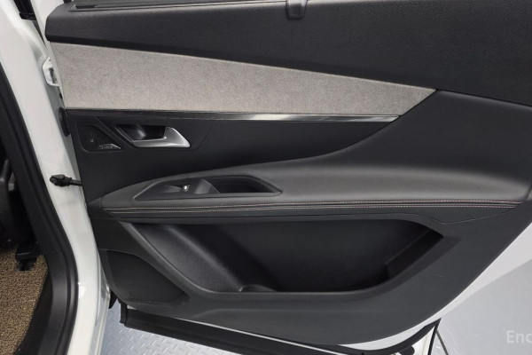 2021 Peugeot 5008 с пробегом 76 808 км