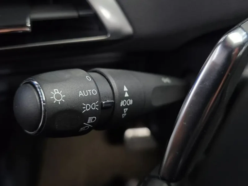 2021 Peugeot 5008 с пробегом 76 808 км