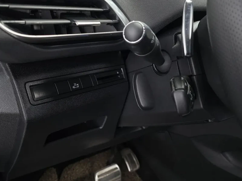 2021 Peugeot 5008 с пробегом 76 808 км