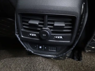 2021 Peugeot 5008 с пробегом 76 808 км