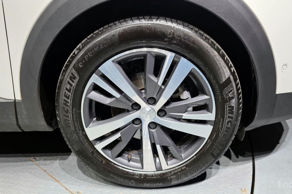 2024 Peugeot 5008 с пробегом 38 581 км