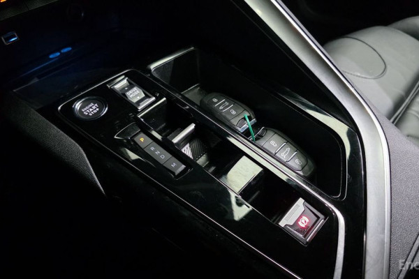 2024 Peugeot 5008 с пробегом 38 581 км