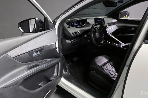 2024 Peugeot 5008 с пробегом 38 581 км