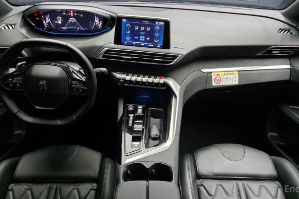 2024 Peugeot 5008 с пробегом 12 450 км