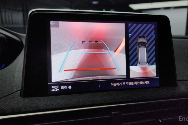 2024 Peugeot 5008 с пробегом 5 838 км