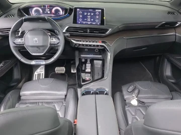 2023 Peugeot 5008 с пробегом 21 836 км