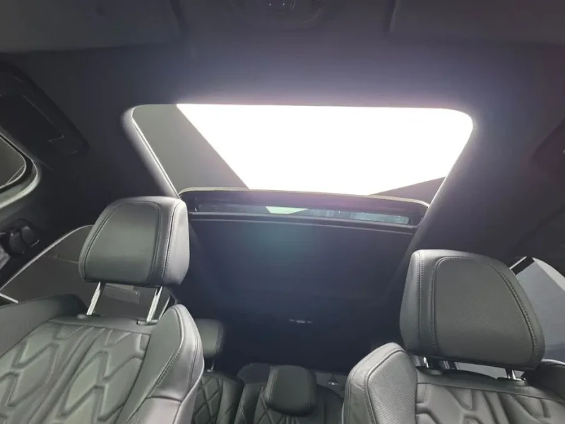 2023 Peugeot 5008 с пробегом 21 836 км