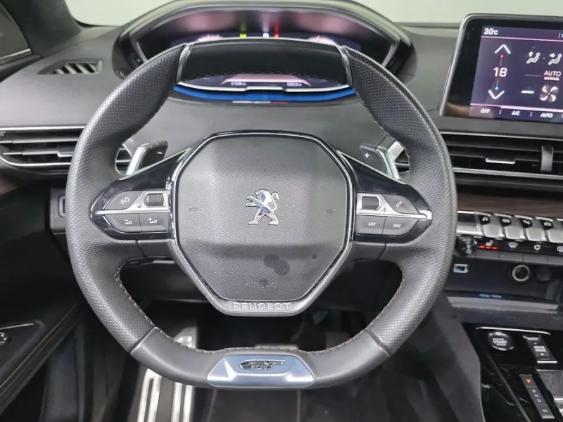 2023 Peugeot 5008 с пробегом 21 836 км