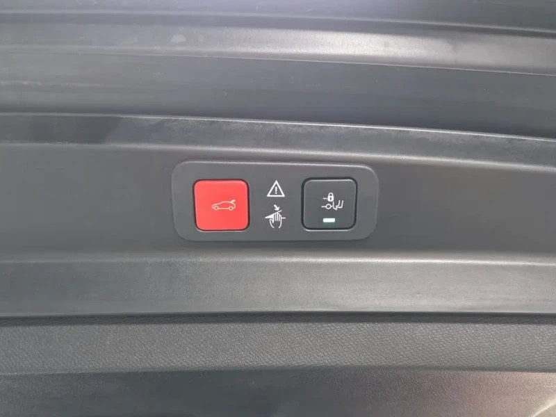 2023 Peugeot 5008 с пробегом 21 836 км