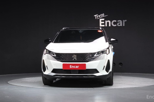 2024 Peugeot 5008 с пробегом 9 960 км