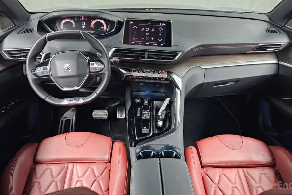 2024 Peugeot 5008 с пробегом 25 448 км