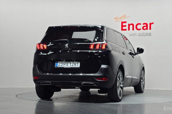 2024 Peugeot 5008 с пробегом 15 159 км