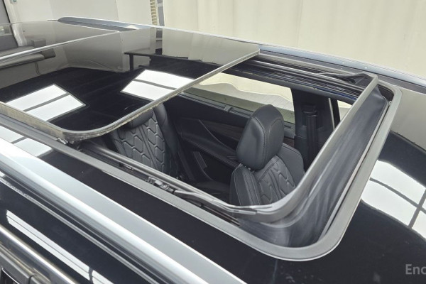 2024 Peugeot 5008 с пробегом 15 159 км