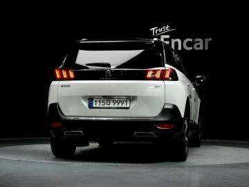 2021 Peugeot 5008 с пробегом 88 362 км