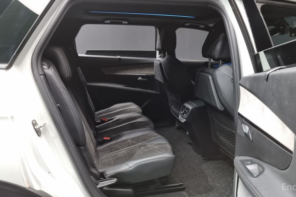 2021 Peugeot 5008 с пробегом 88 362 км