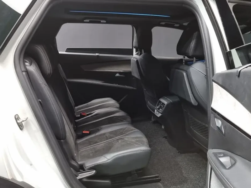 2021 Peugeot 5008 с пробегом 88 362 км