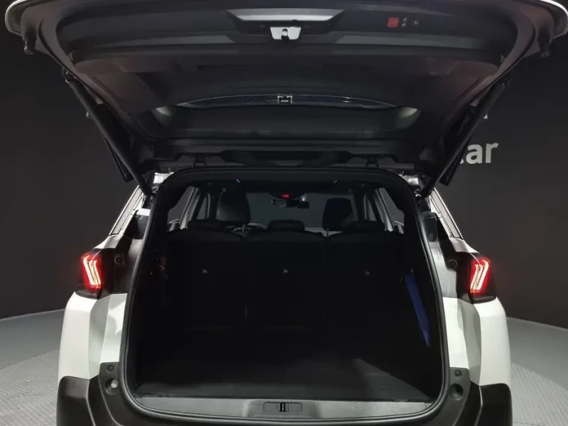 2021 Peugeot 5008 с пробегом 88 362 км