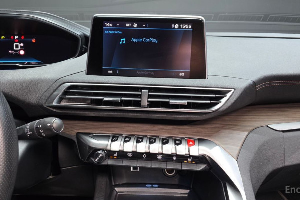 2022 Peugeot 5008 с пробегом 32 728 км