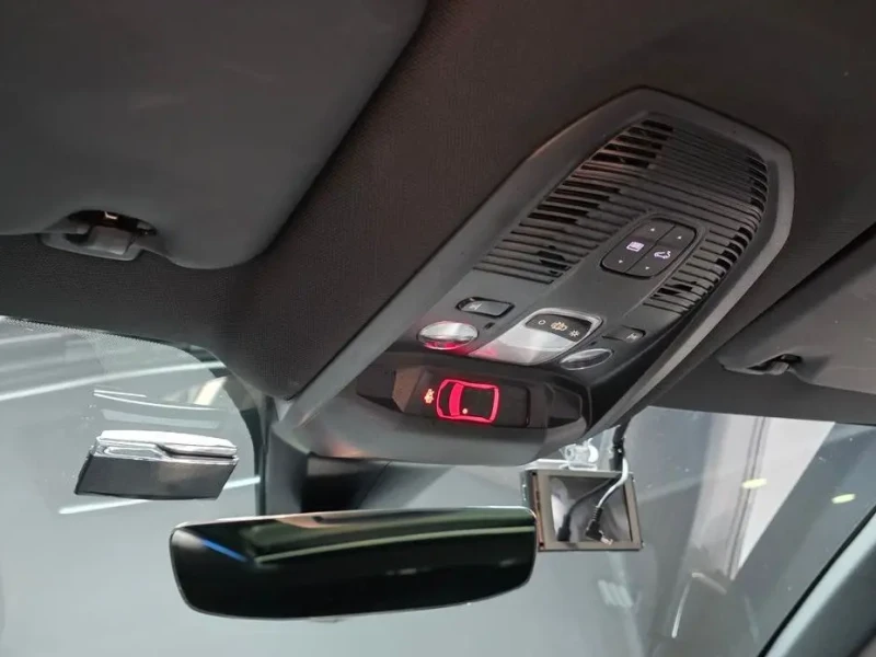 2022 Peugeot 5008 с пробегом 32 728 км