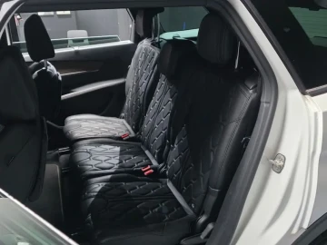2022 Peugeot 5008 с пробегом 32 728 км