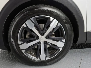 2022 Peugeot 5008 с пробегом 111 776 км