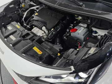 2022 Peugeot 5008 с пробегом 111 776 км