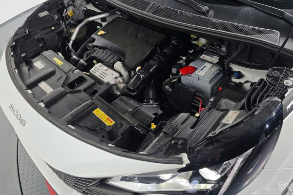 2022 Peugeot 5008 с пробегом 111 776 км