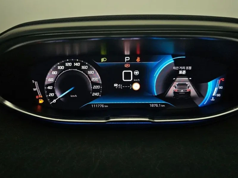 2022 Peugeot 5008 с пробегом 111 776 км