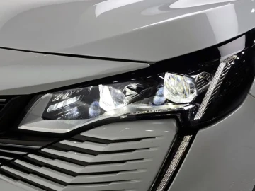 2022 Peugeot 5008 с пробегом 111 776 км