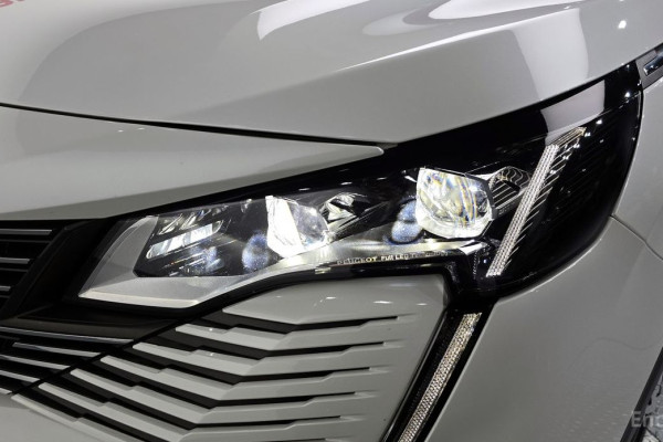 2022 Peugeot 5008 с пробегом 111 776 км