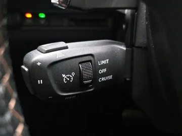 2022 Peugeot 5008 с пробегом 111 776 км