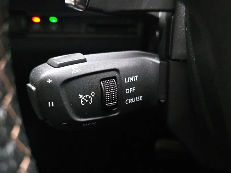 2022 Peugeot 5008 с пробегом 111 776 км