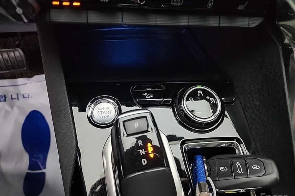 2021 Peugeot 5008 с пробегом 104 108 км