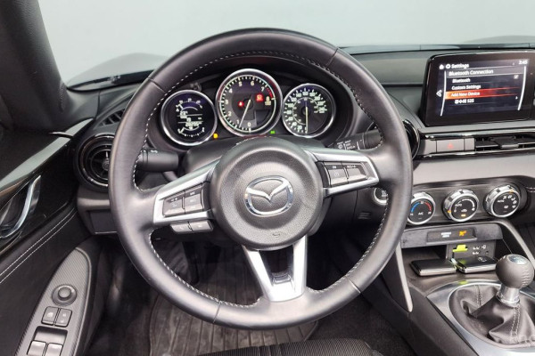 2021 Mazda MX-5 с пробегом 28 295 км