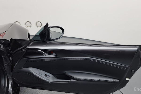 2021 Mazda MX-5 с пробегом 28 295 км