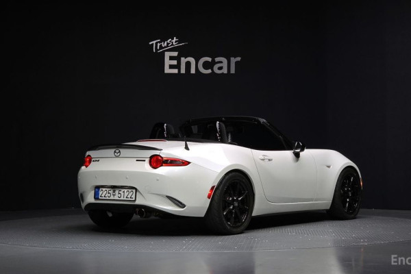 2021 Mazda MX-5 с пробегом 20 640 км