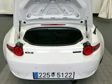 2021 Mazda MX-5 с пробегом 20 640 км