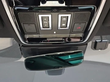 2023 Land Rover Range Rover Velar с пробегом 66 900 км