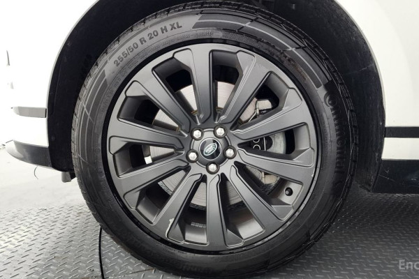 2022 Land Rover Range Rover Velar с пробегом 27 858 км