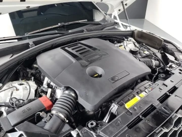 2022 Land Rover Range Rover Velar с пробегом 27 858 км
