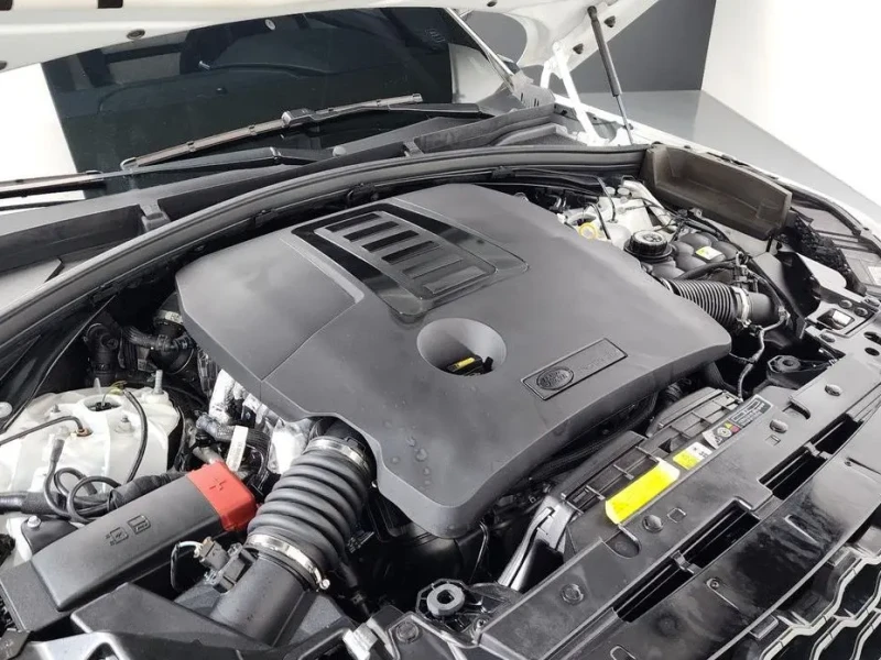 2022 Land Rover Range Rover Velar с пробегом 27 858 км