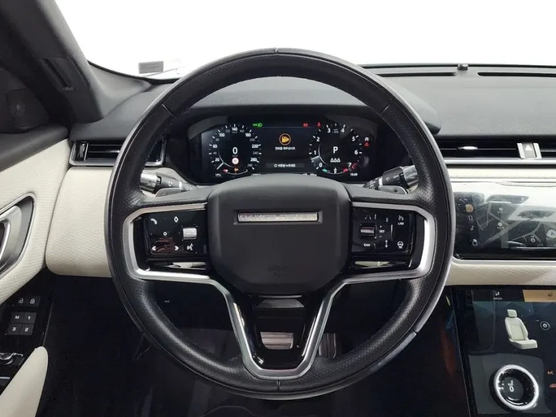 2022 Land Rover Range Rover Velar с пробегом 27 858 км