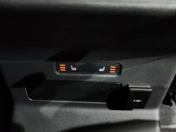 2022 Land Rover Range Rover Velar с пробегом 27 858 км