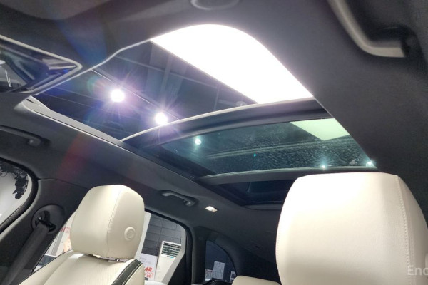 2022 Land Rover Range Rover Velar с пробегом 27 858 км